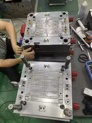 ABS-injectievormingsdienst voor kunststof